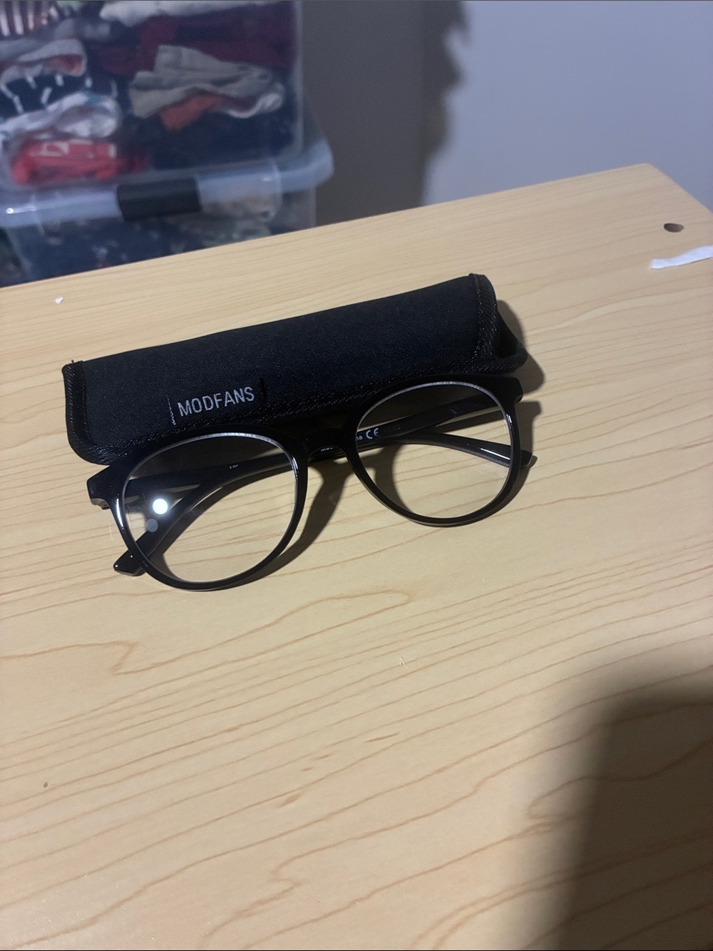 MODFANS Black Round Reading Glasses with Case